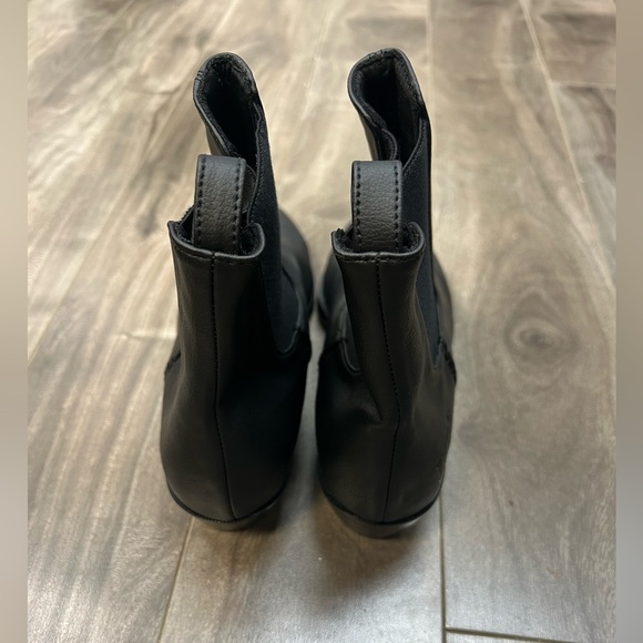 Voes & Company Harlow Vegan Chelsea Boots Black Corn Leather 37.5 - Picture 4 of 6